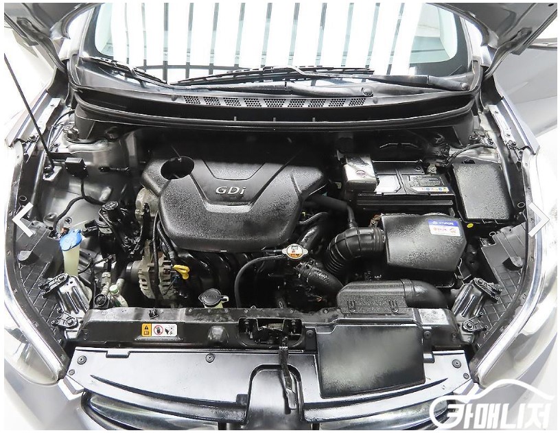 아반떼 MD 1.6 GDI 엔진룸 상태